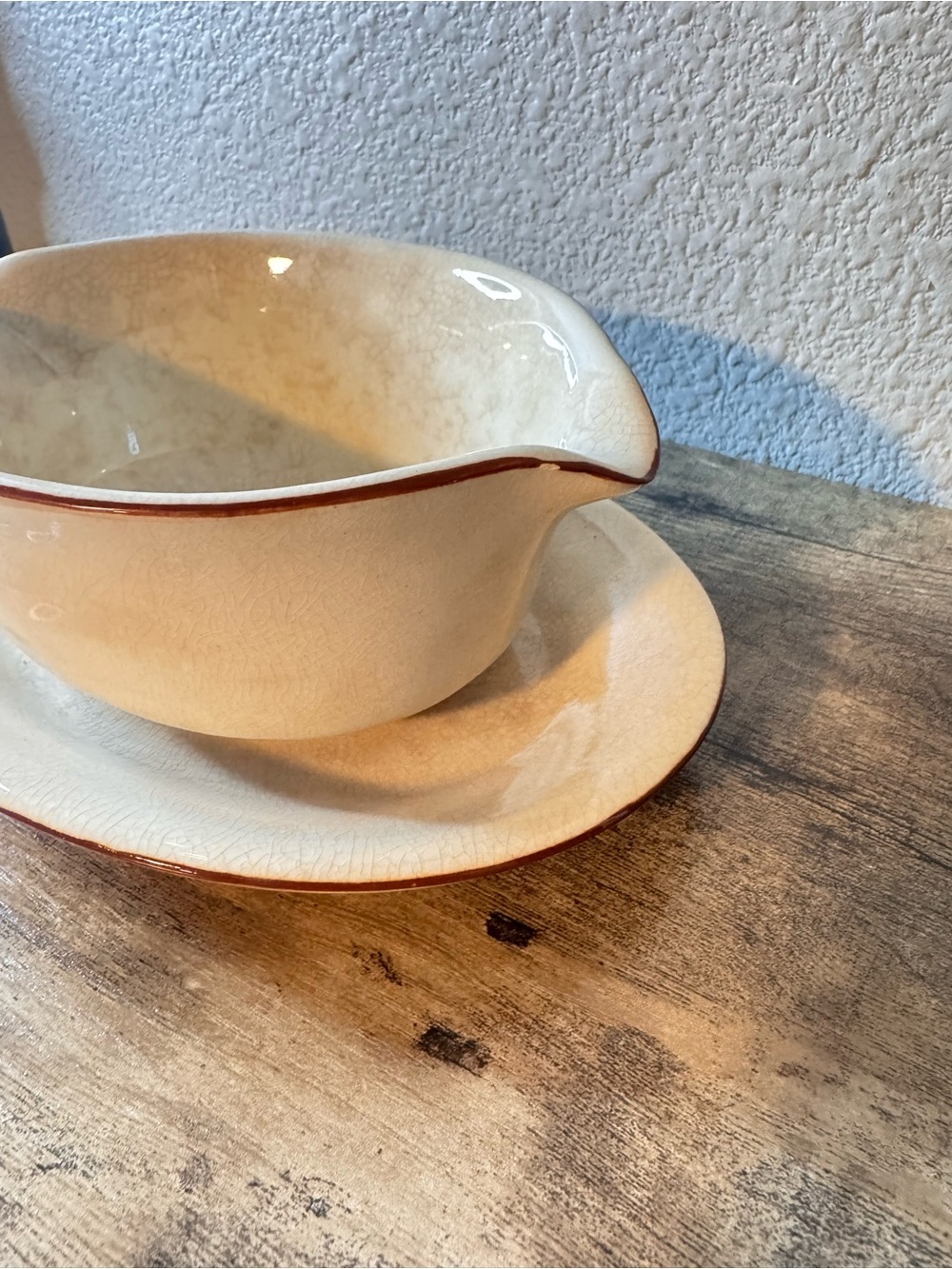 Vintage Cream Glaze Gravy Boat & Underplate | Brown Trim - Picture 5 of 14